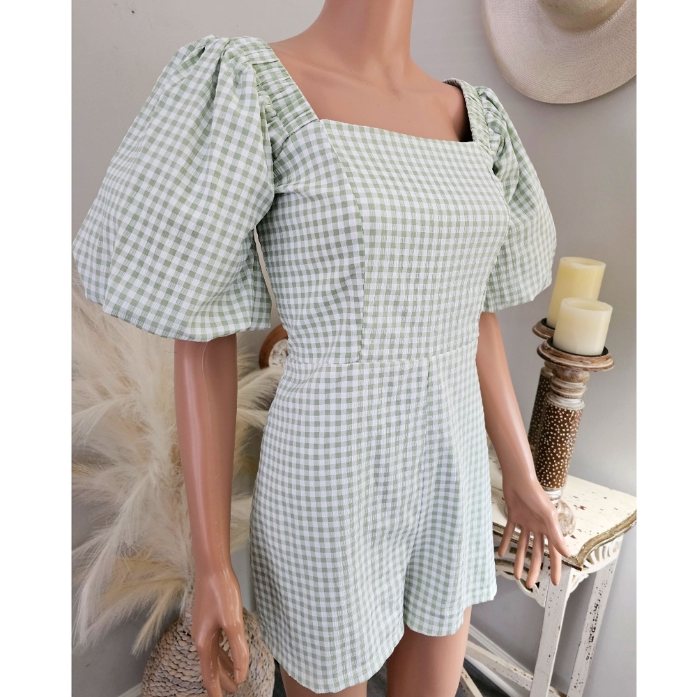 LINA Mint Green Checkered Puff Sleeve Square Neck Smocked Back Romper Size Large